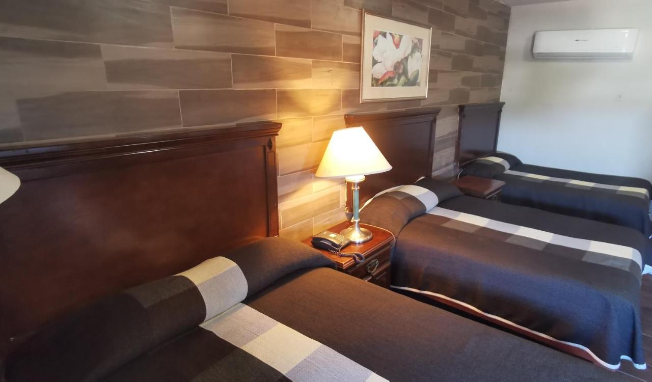 Hotel La Posta Monclova Eksteriør bilde